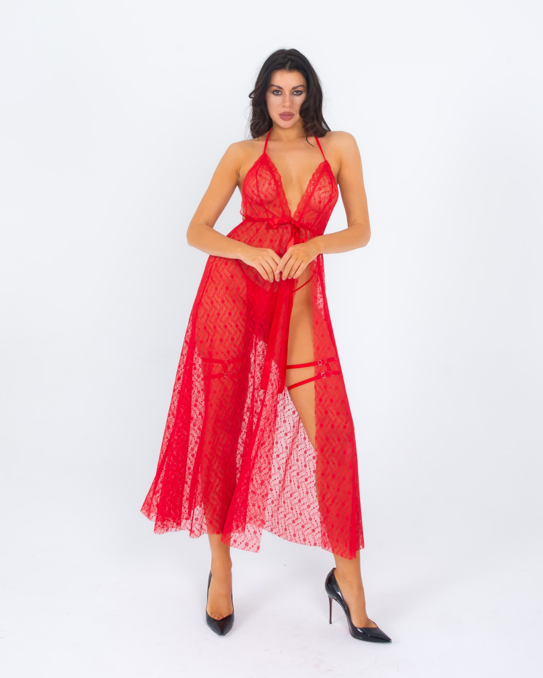 Uzun Gecelik Seti: Red Harmony Gown + Siyah Jartiyerli Sabahlık